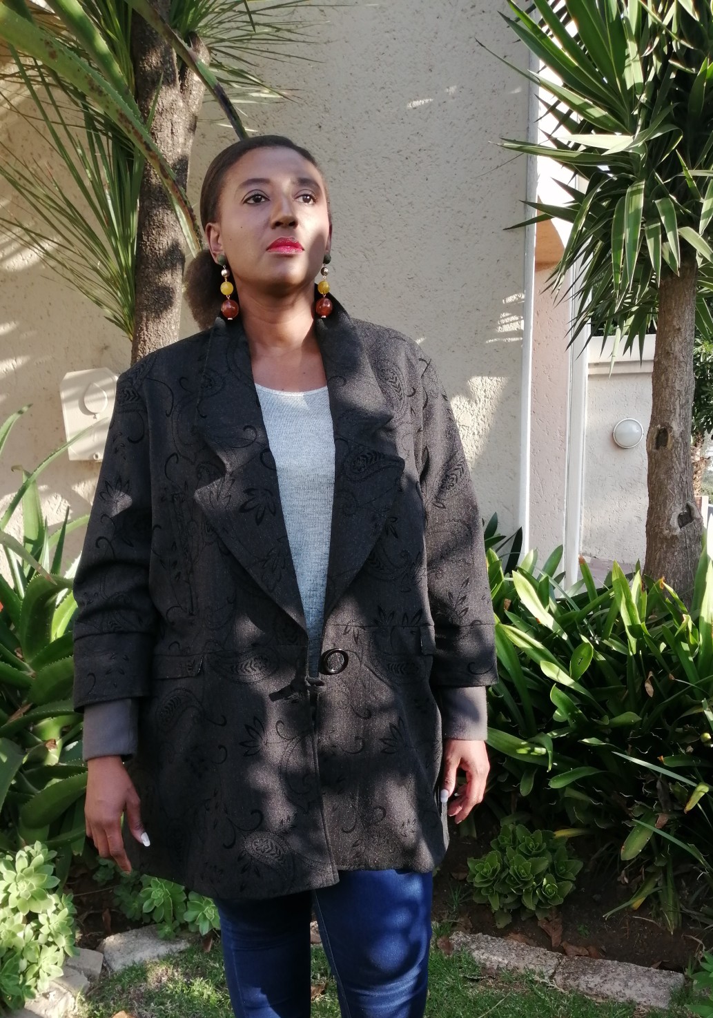 Ladies Charcoal Drop Notch Shawl Collar - Image 4